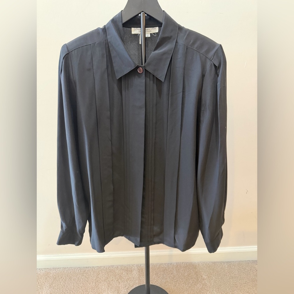 Women’s Vintage 100% Silk Black Button Down Top Size 12 with Shoulder Pads